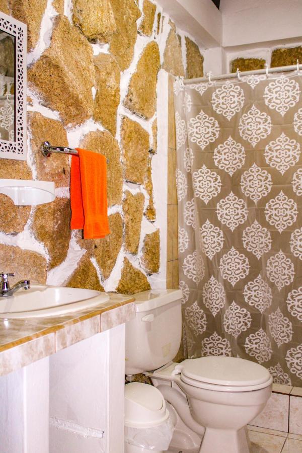 Hanga Roa Hotel Montañita Екстериор снимка