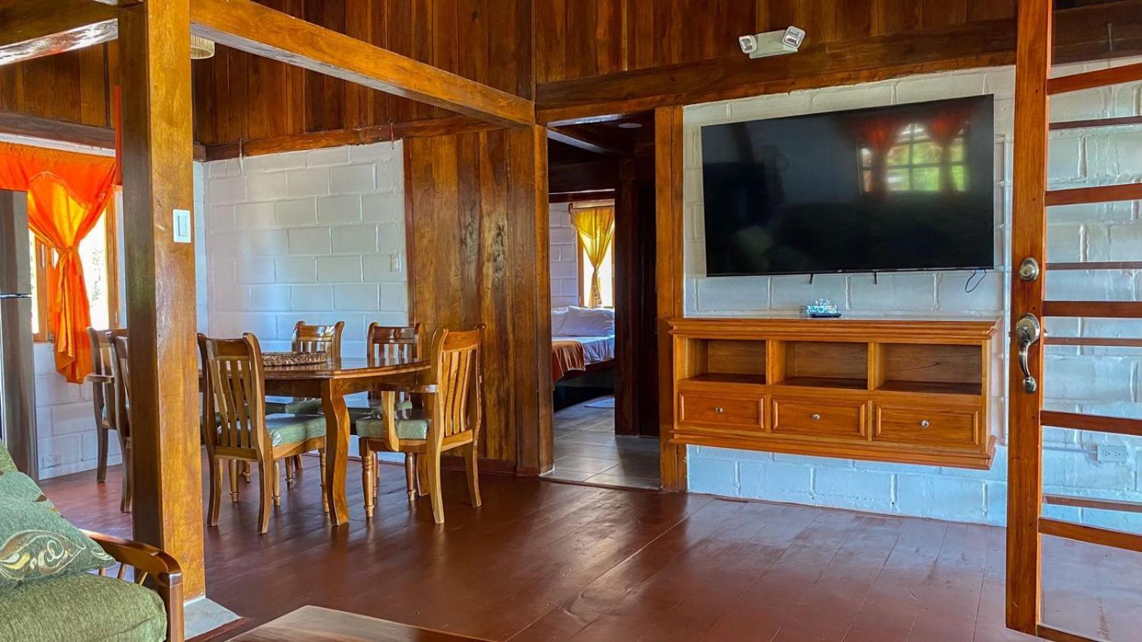 Hanga Roa Hotel Montañita Стая снимка